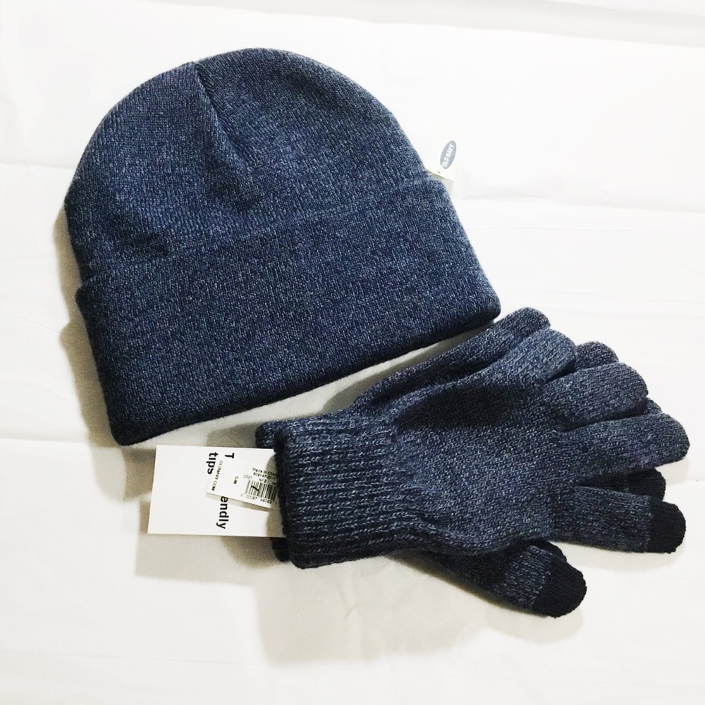 S-M Text-Friendly Gloves & Sweater-Knit Fisherman Beanie Hat Gifts